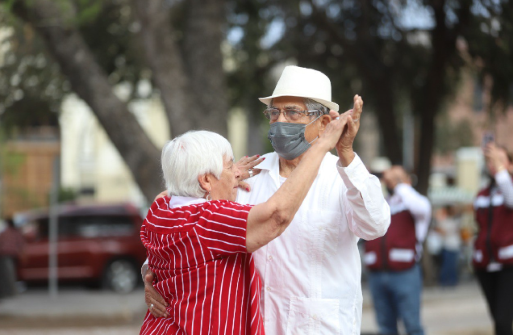 Se realizará viernes de danzón en la Plaza Juárez 