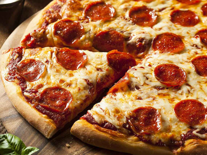 Universidad de Texas regalará pizzas a quienes hagan denuncias al 911