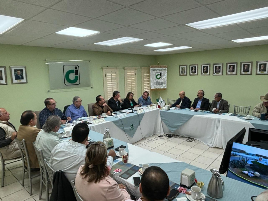 Atenderá municipio problemas de bacheo y alumbrado 