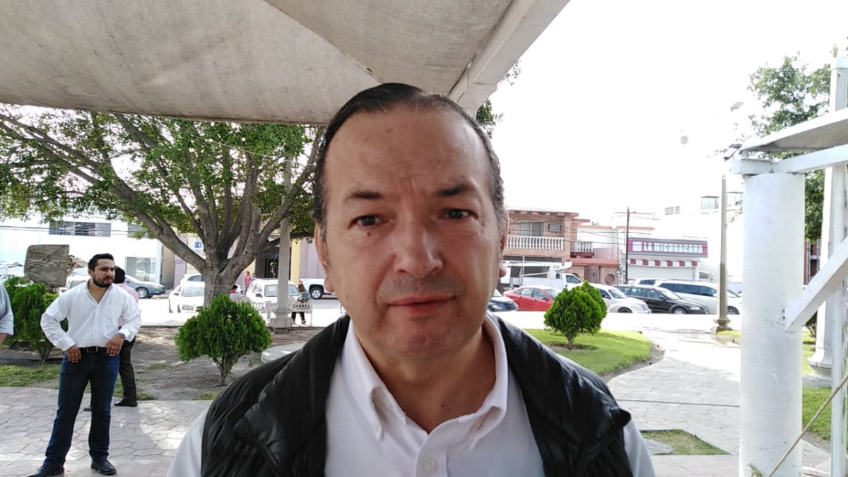 Invertirá Ayuntamiento 17 MDP en becas de titulación