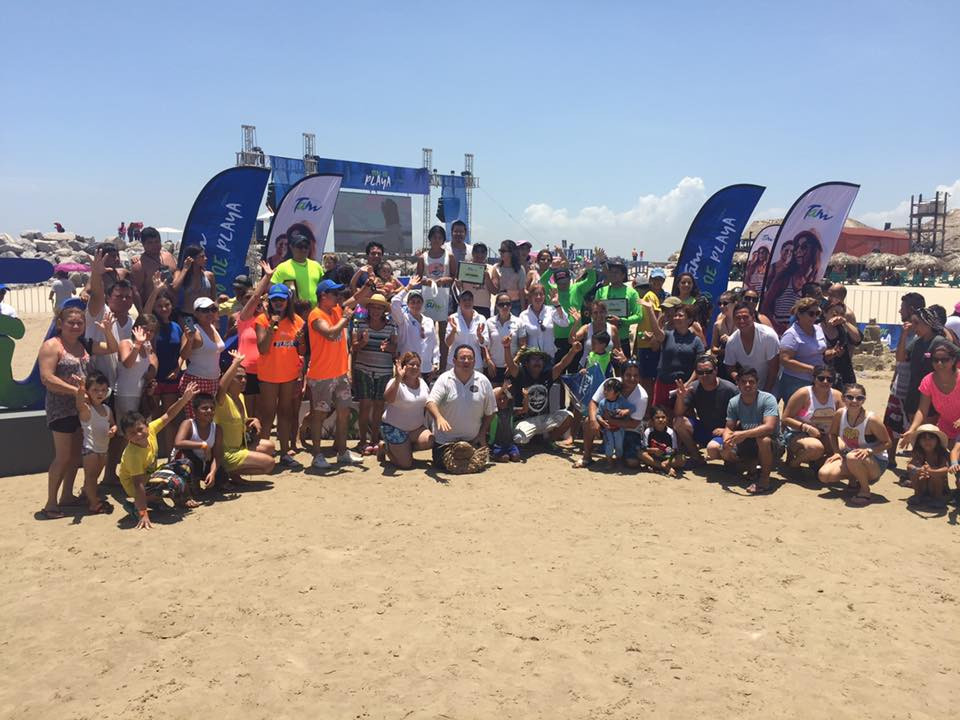 Llevan a cabo Concurso de Castillos de Arena en Playa Miramar