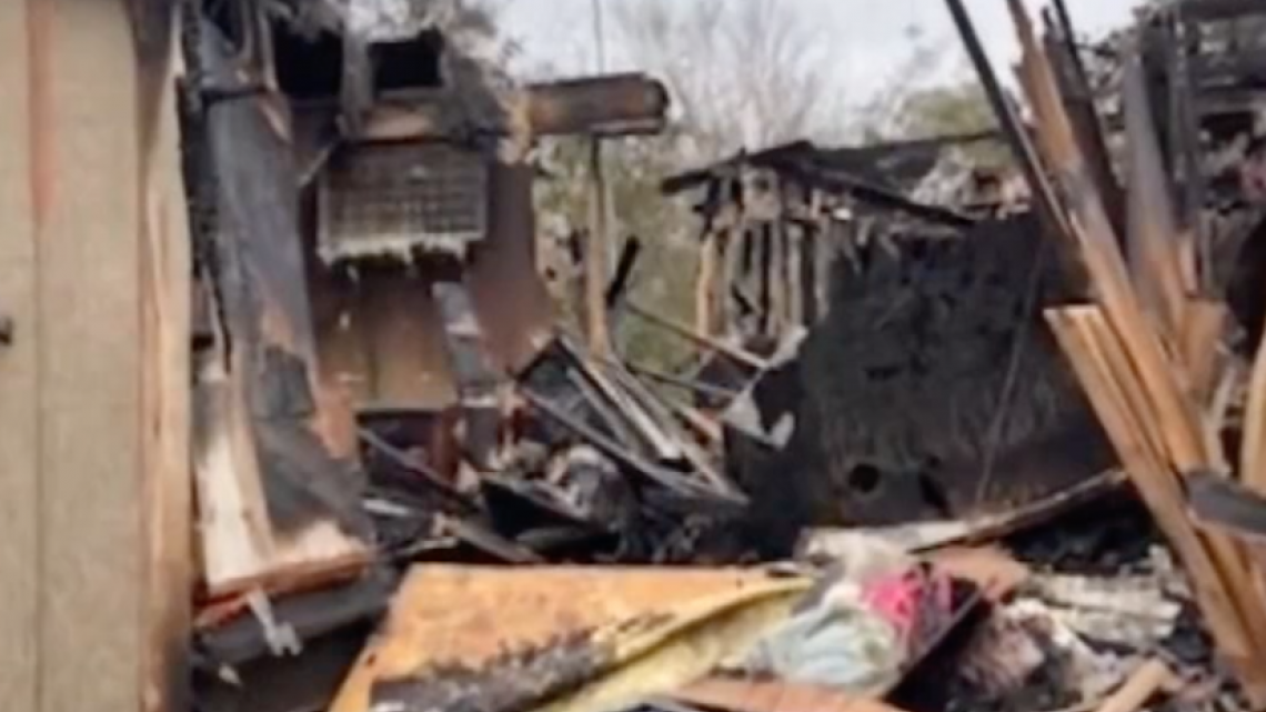 Familia de Mission pierde su casa por un voraz incendio