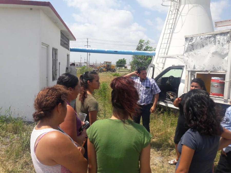 Bloquean Carretera San Fernando por falta de agua