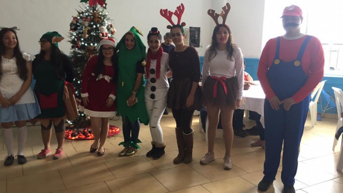 Celebran posada navideña integrantes del CRI Altamira