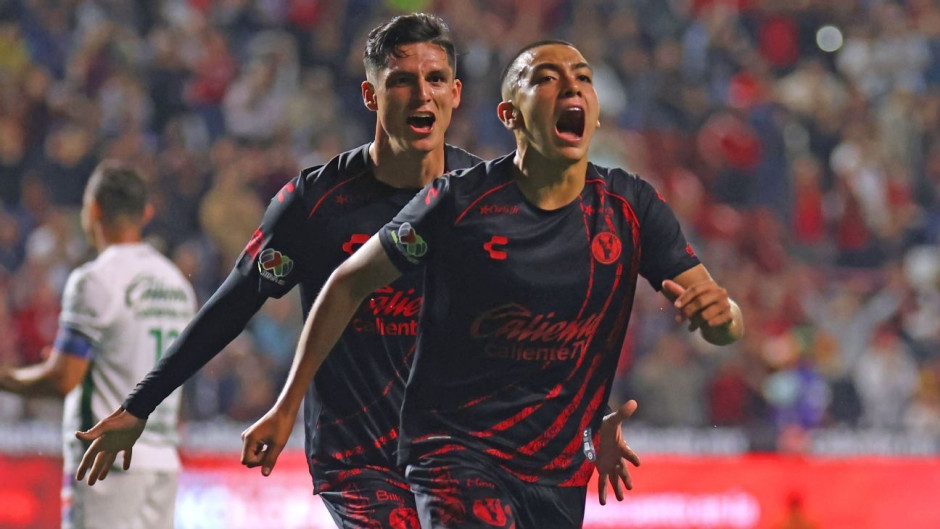 Gilberto Mora anota gol histórico en Liga MX y da triunfo a Xolos