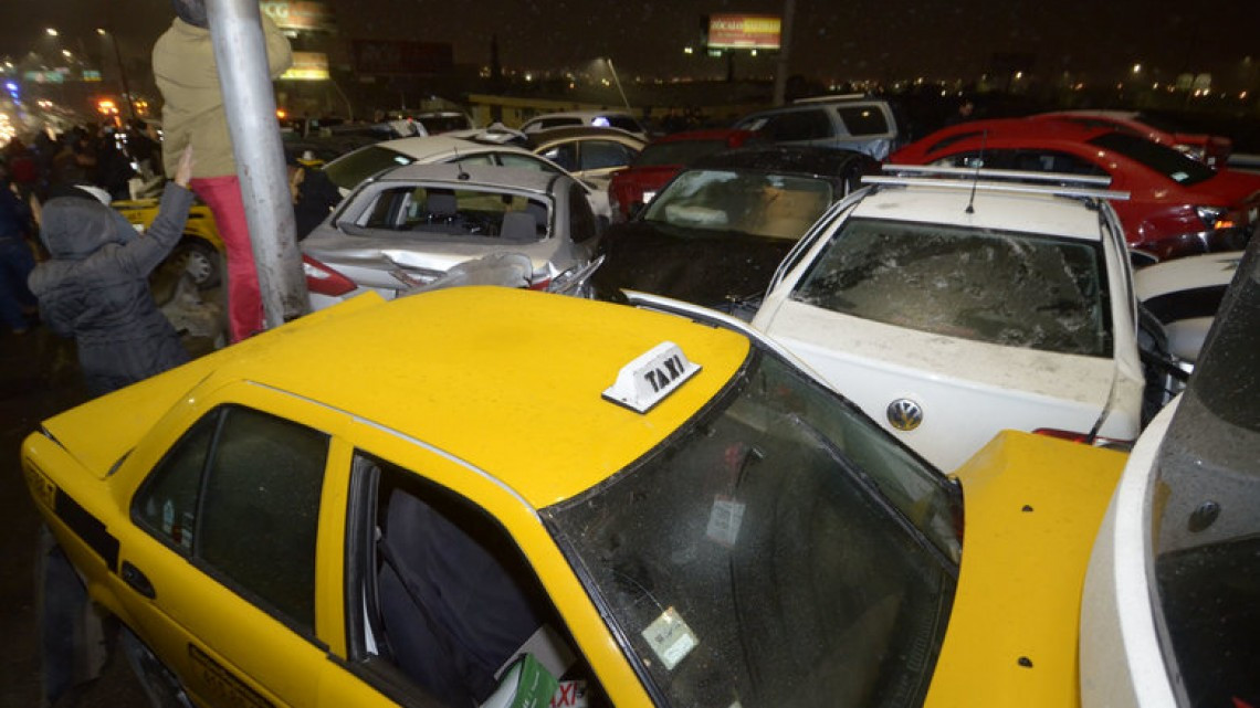 Carambola de 40 autos en Saltillo por mal clima