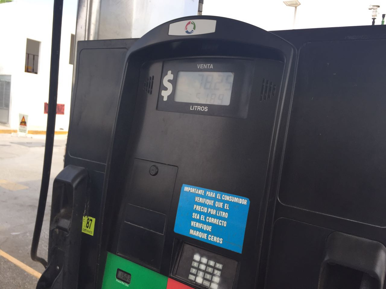 Inmovilizan bombas de gasolina por fallas en el conteo de suministro de combustible