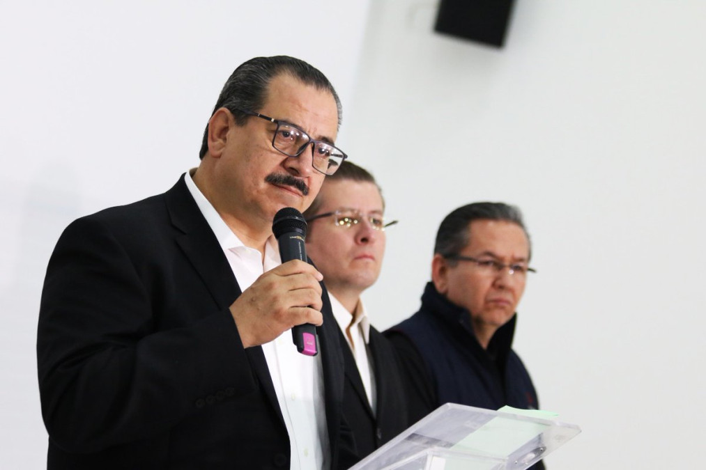 Dictan año de prisión preventiva a policías por desaparición de italianos