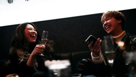 Por dinero, japoneses salen al rescate de las mujeres solitarias