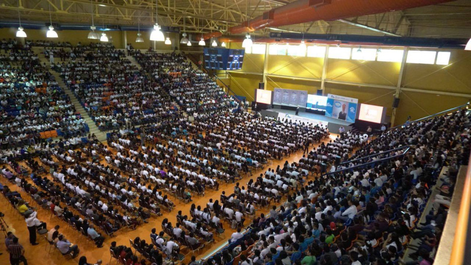 Más de 29 mil personas acuden a conferencia "Si yo puedo tu puedes"