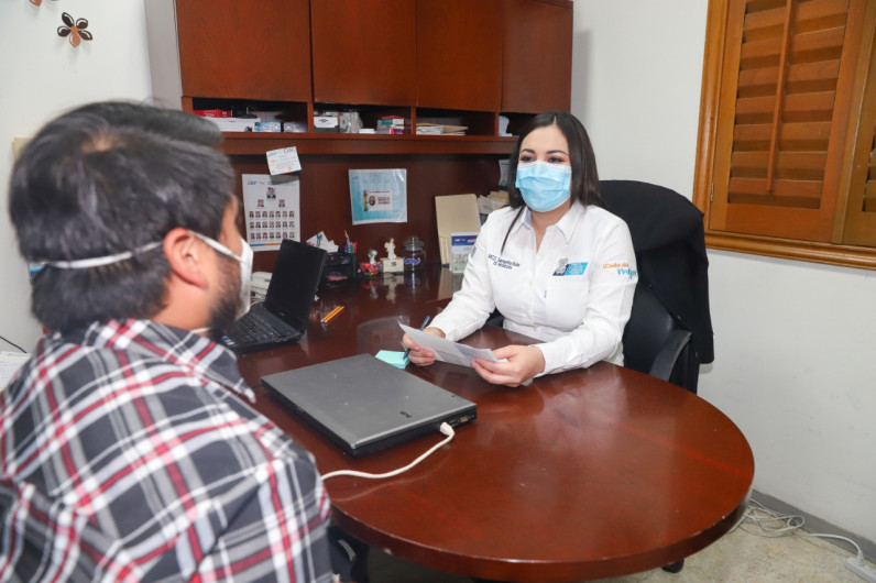 Realizan ediles guardia para atender a ciudadanía