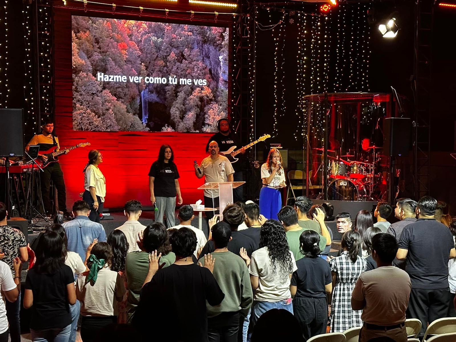 Invitan a jóvenes a congreso religioso