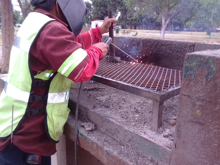 Prepara Gobierno Municipal parques y jardines para domingo de pascua