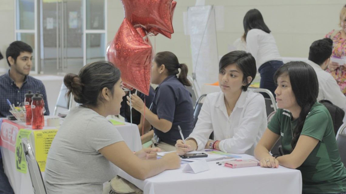 Impulsa CDV a juventud a obtener empleos dignos