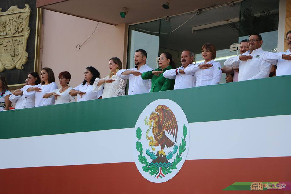 Ayuntamiento presente en desfile de independencia