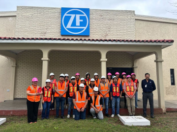 Fortalece UTTN formación profesional con vinculación empresarial