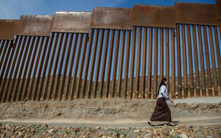 Construcción de muro fronterizo entre Texas y México recibe 11 MDD