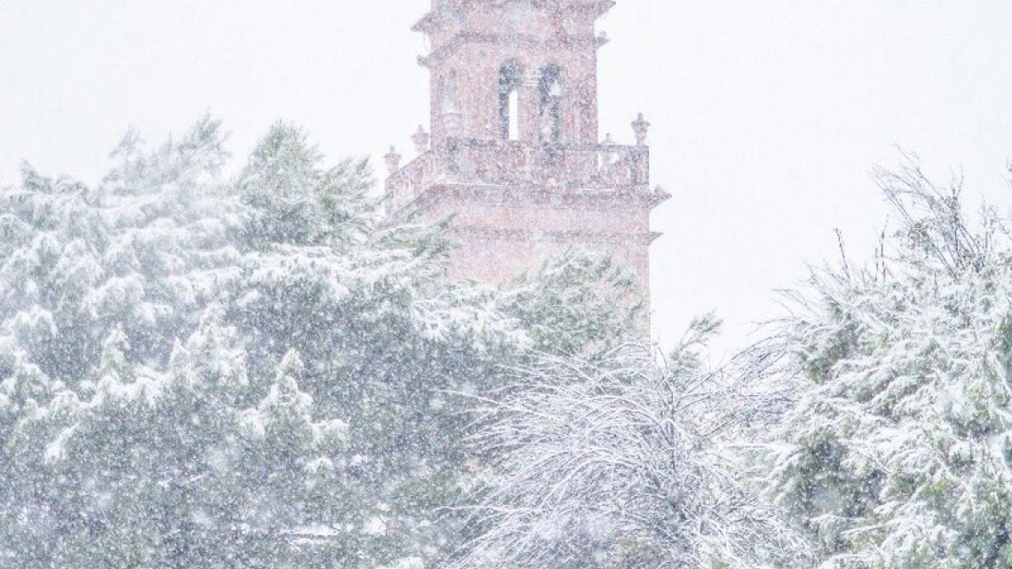 Reportan nevadas en norte del país