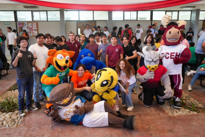 Lanzan el programa “UAT en Vivo” en el Centro Universitario Victoria   