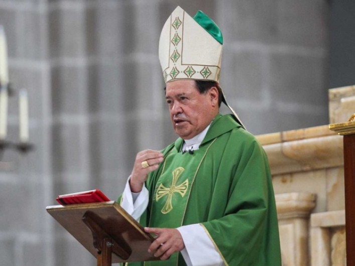 Lamenta Norberto Rivera asesinato de sacerdote