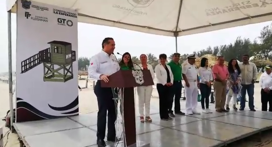 Modernizan Torres Salvavidas en Playa Miramar