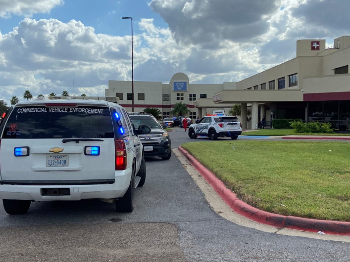 Reportan tiroteo en estacionamiento de hospital de Mission; dos muertos