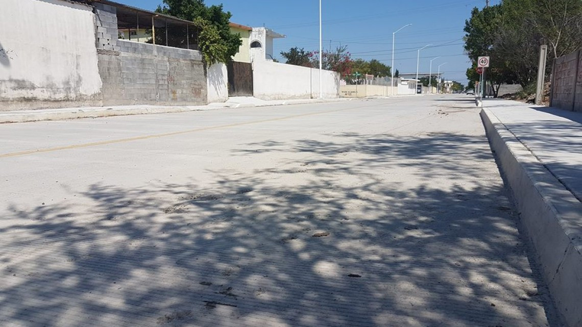 Obra de pavimentación en Calle Ribera Verde