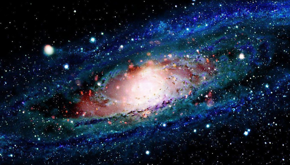 Hallan una de las galaxias más antiguas