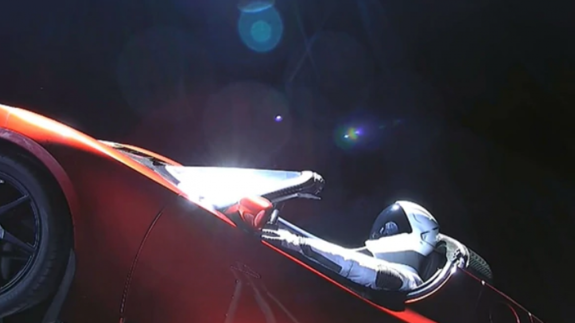El primer vehículo astronauta que acelera en el espacio