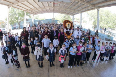 Concientiza Gobierno Municipal a estudiantes sobre el cuidado del medio ambiente 