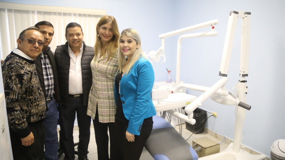 Equipamiento para dos Centros de Salud es entregado