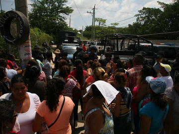 Entregan cuerpos de fallecidos en penal de Acapulco