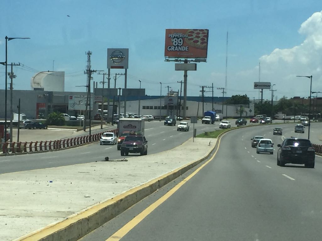 Detenidos proyectos importantes por falta de recursos