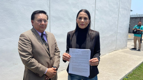 Formaliza diputada denuncia por falsificación de firma 