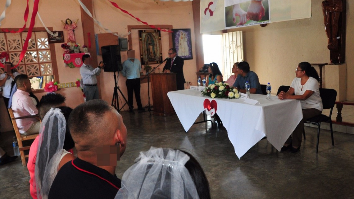 Realizan “Matrimonios Comunitarios 2017” en Cedes de Victoria