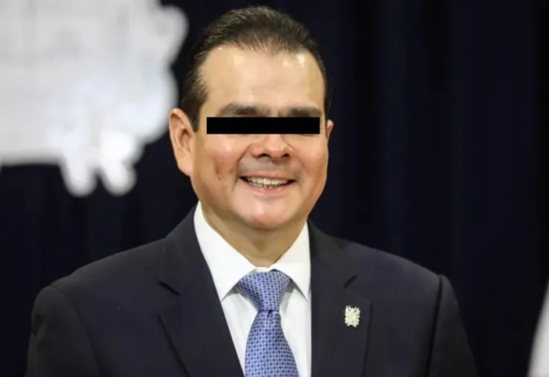 Ordenan prisión preventiva a ex alcalde de Nuevo Laredo