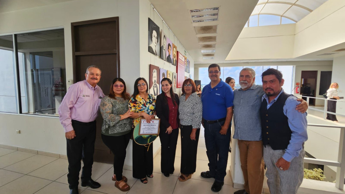 Inauguran galería y nueva exposición del programa “Personajes que dan nombre a nuestras escuelas”