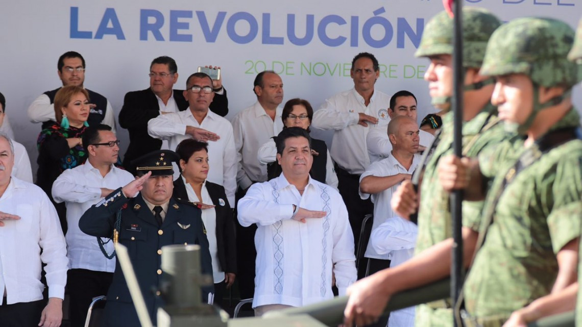 Gobernador conmemora revolución mexicana con desfile