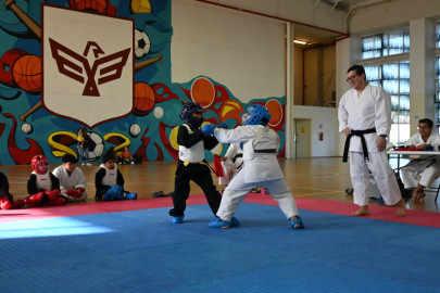 Reciben encuentros de Karate local el Apoyo del Alcalde Carlos Peña Ortiz