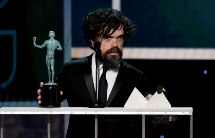 Disney responde a crítica de Peter Dinklage sobre Live Action de "Blancanieves"