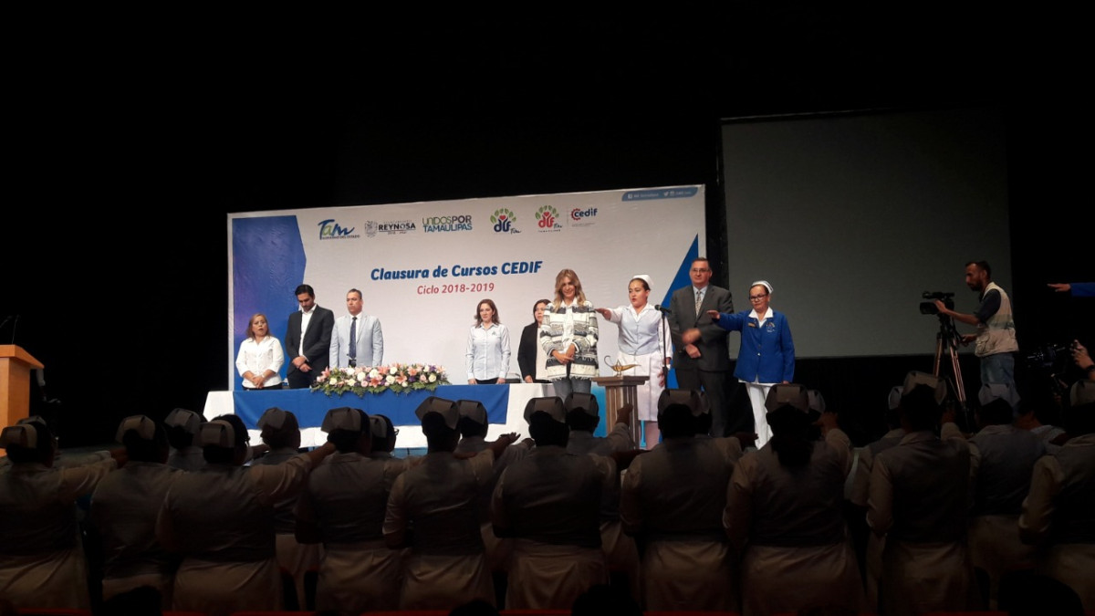 Concluyen mil 100 alumnos talleres CEDIF