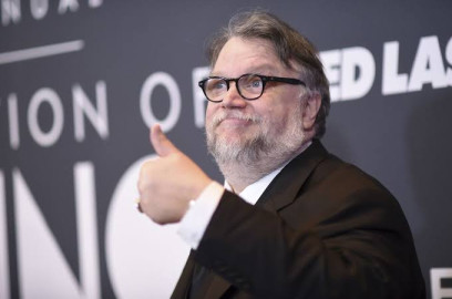 Tipazo: Guillermo del Toro se ofrece a financiar estatuas de los premios Ariel