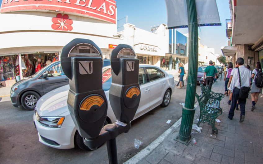 Modificarían cláusulas de servicio de parquímetros