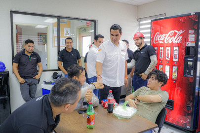 Trabajadores de Steel Technologies confirman su respaldo a Roberto Lee, el candidato naranja 