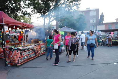 Llaman a comerciantes a tramitar permiso de venta para temporada decembrina