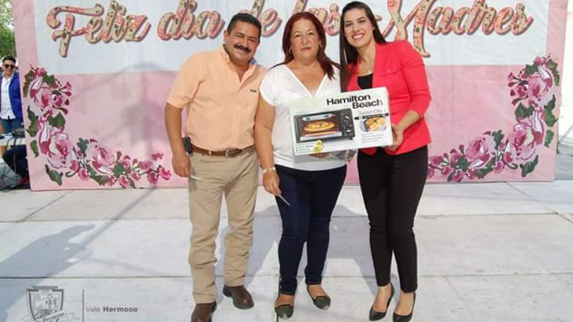 Festejan el "Día de la madres" en el Poblado el Realito