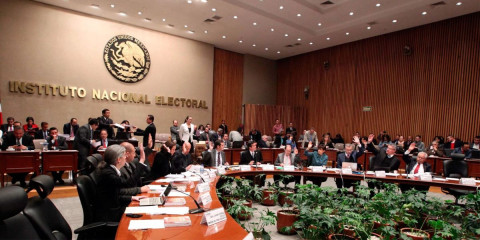 Falsificación de documentos del INE se debe dar a conocer