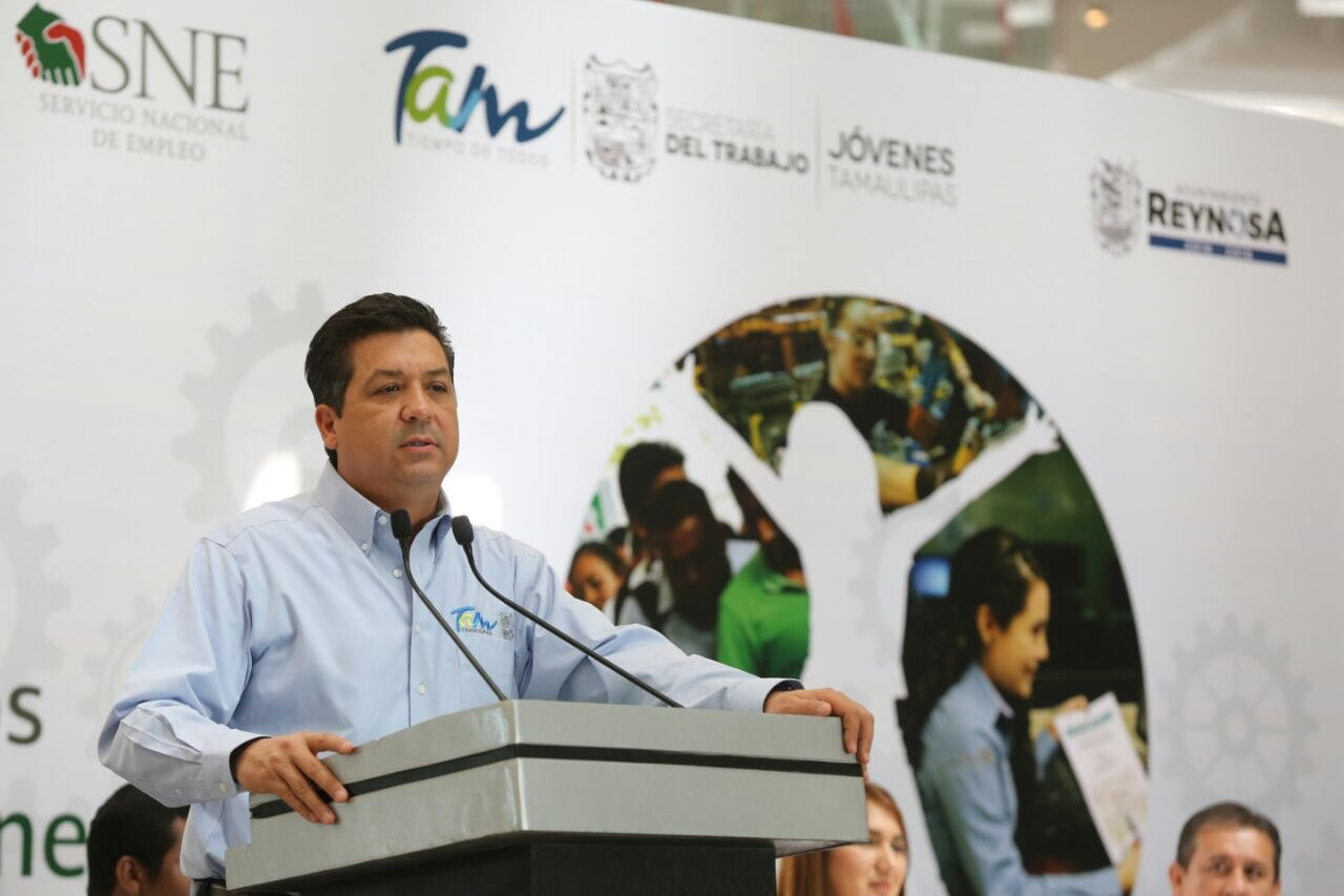 Inaugura Gobernador Feria Nacional del Empleo para los Jóvenes