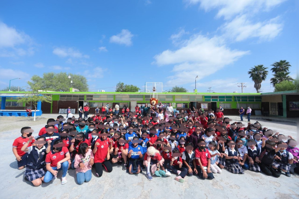 Nombraron Guardianes de la Limpieza a niños de "La Coronela"