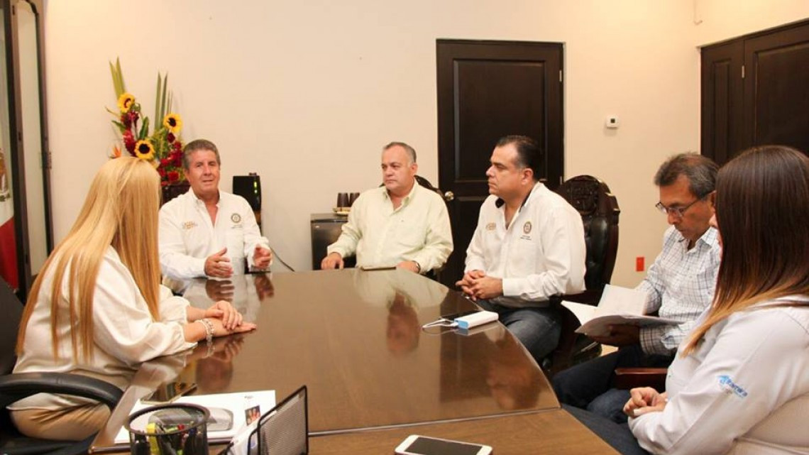 Club Rotario Tampico - Campestre dona mastografías